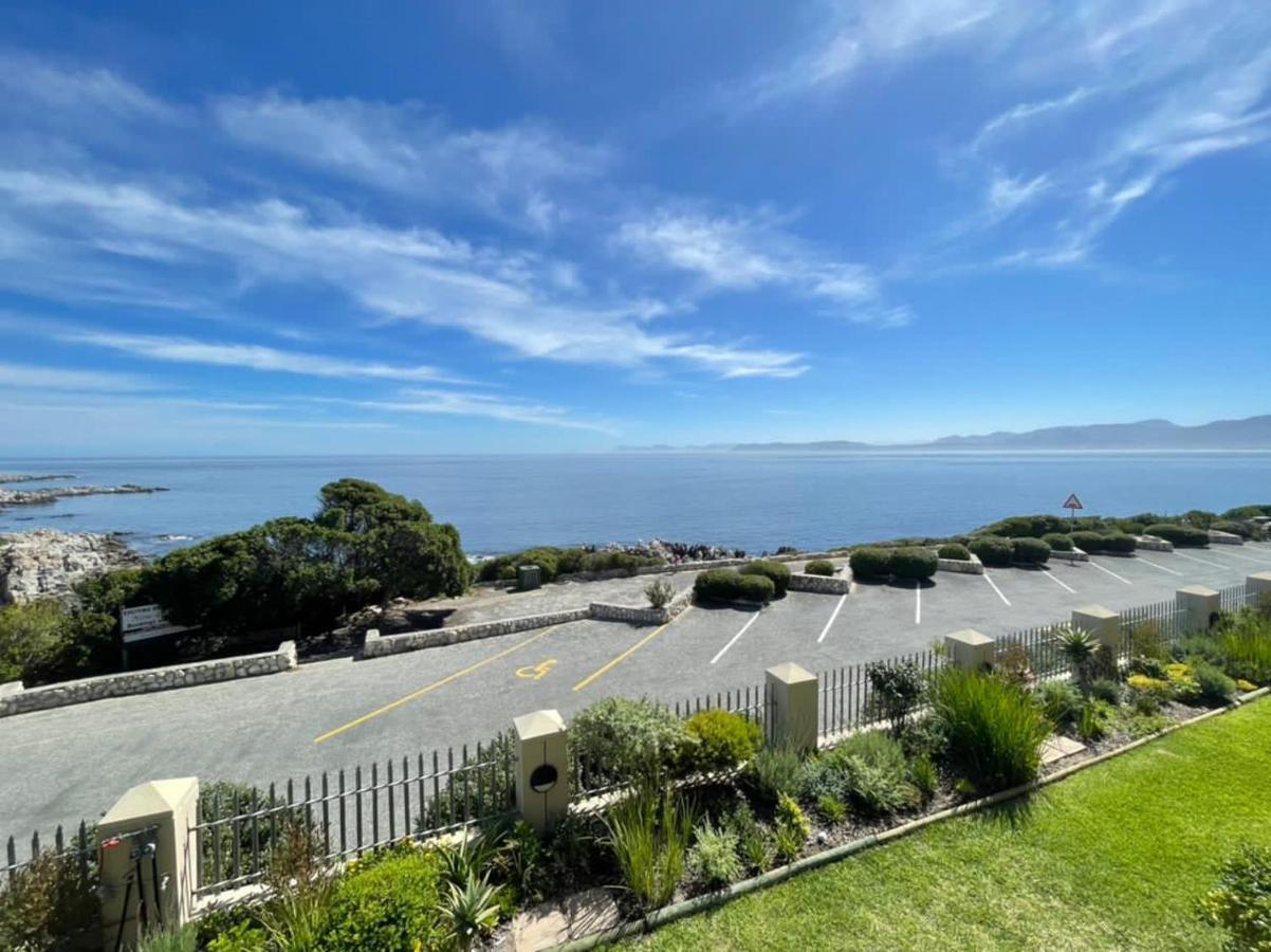 Sunset View At Whale Cove Apartment Gansbaai Exterior foto