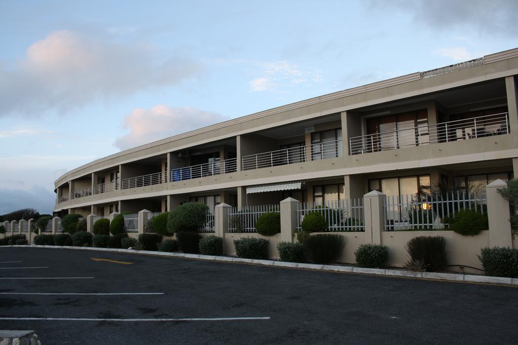 Sunset View At Whale Cove Apartment Gansbaai Exterior foto